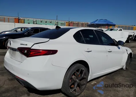 2020 Alfa Romeo Giulia from USA, damaged, VIN ZARFAMAN0L7632099